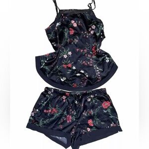 Gilligan & O’Malley Cami and Short Set